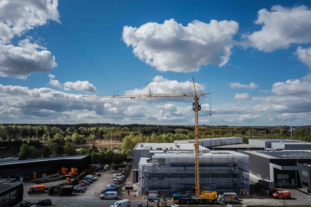 Foto van de mobiele torenkraan 36 meter.
